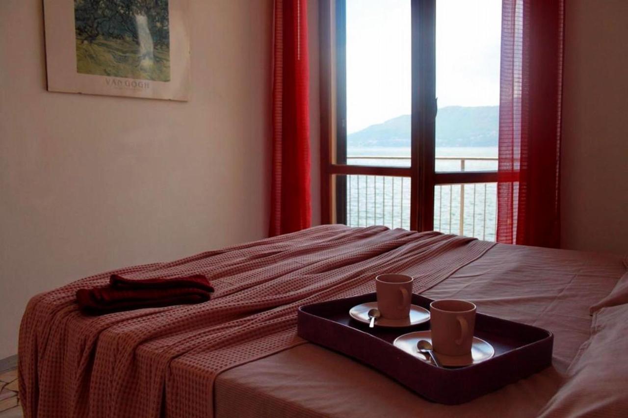 Casa Spiaggia Brezzo Kültér fotó