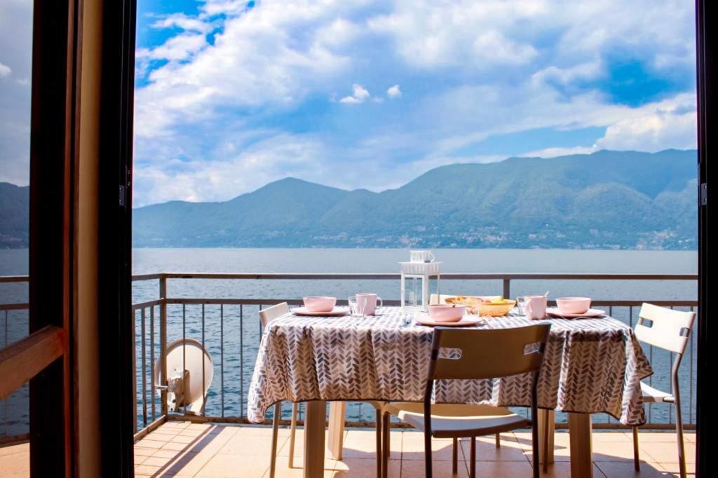 Casa Spiaggia Brezzo Kültér fotó