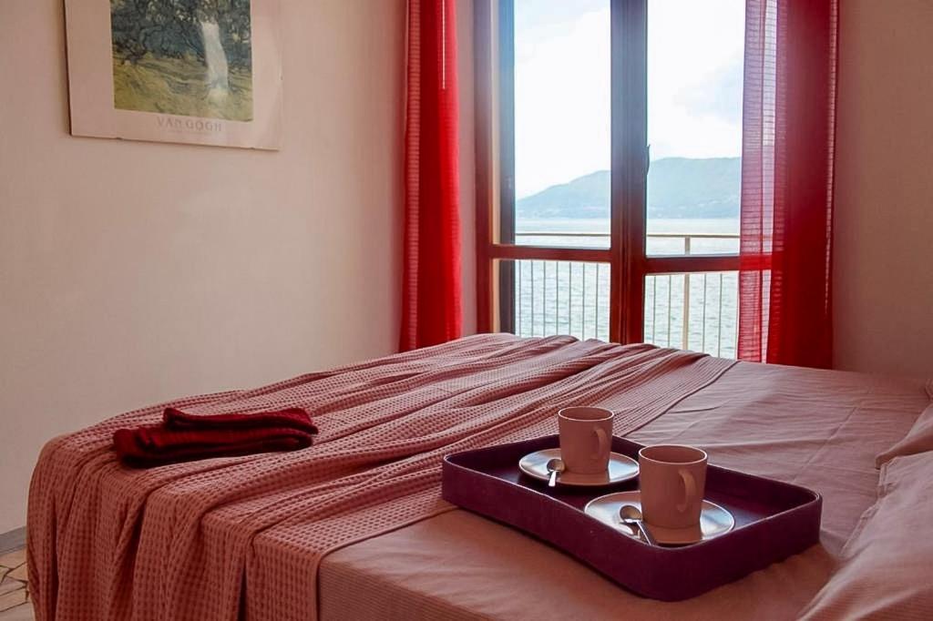 Casa Spiaggia Brezzo Kültér fotó