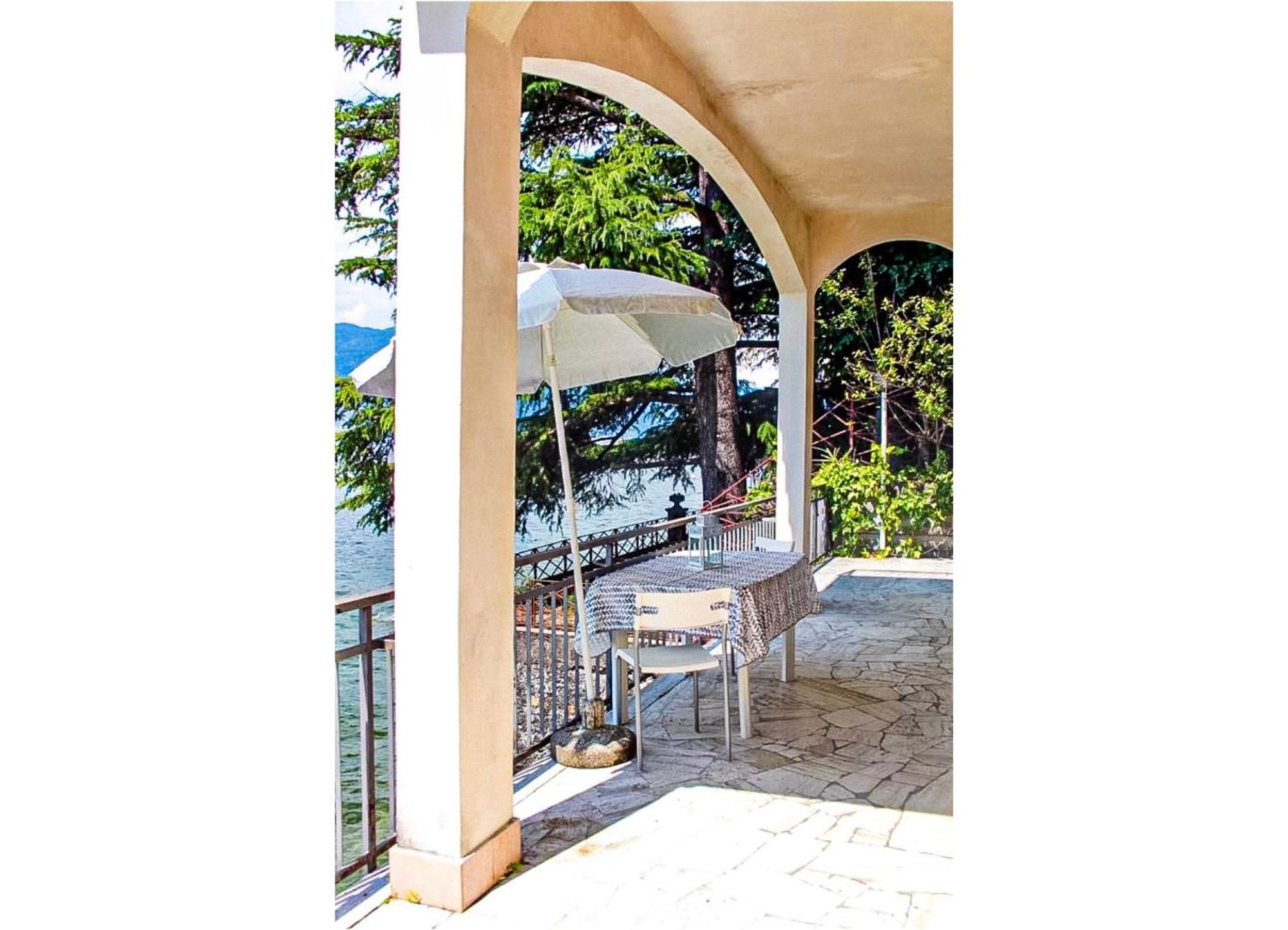 Casa Spiaggia Brezzo Kültér fotó